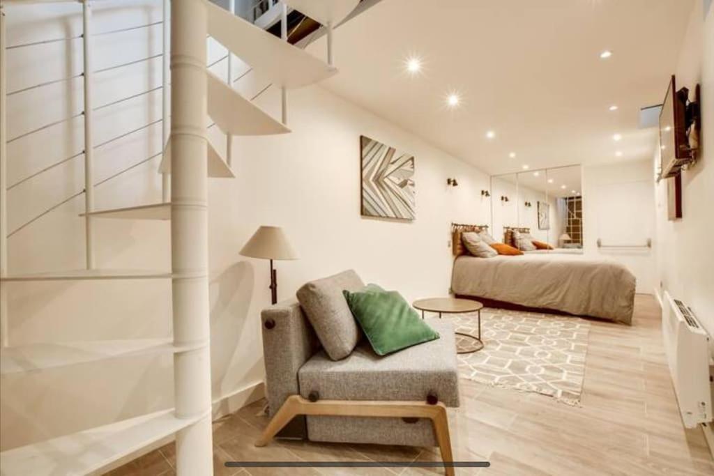 03 Tour Eiffel Appartement Pour 7 Personnes Paris Exterior foto