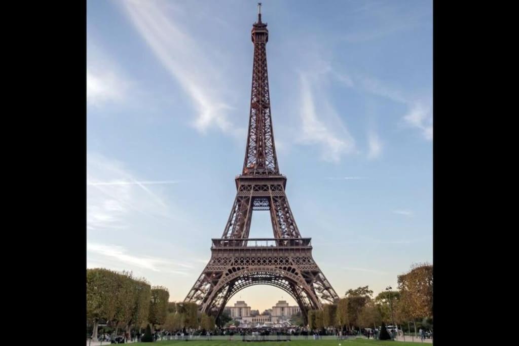 03 Tour Eiffel Appartement Pour 7 Personnes Paris Exterior foto